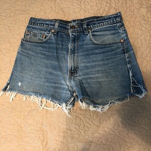 Vintage Levis 505 Denim Shorts Sz 34 Cutoff Frayed Hem distressed unisex red tag